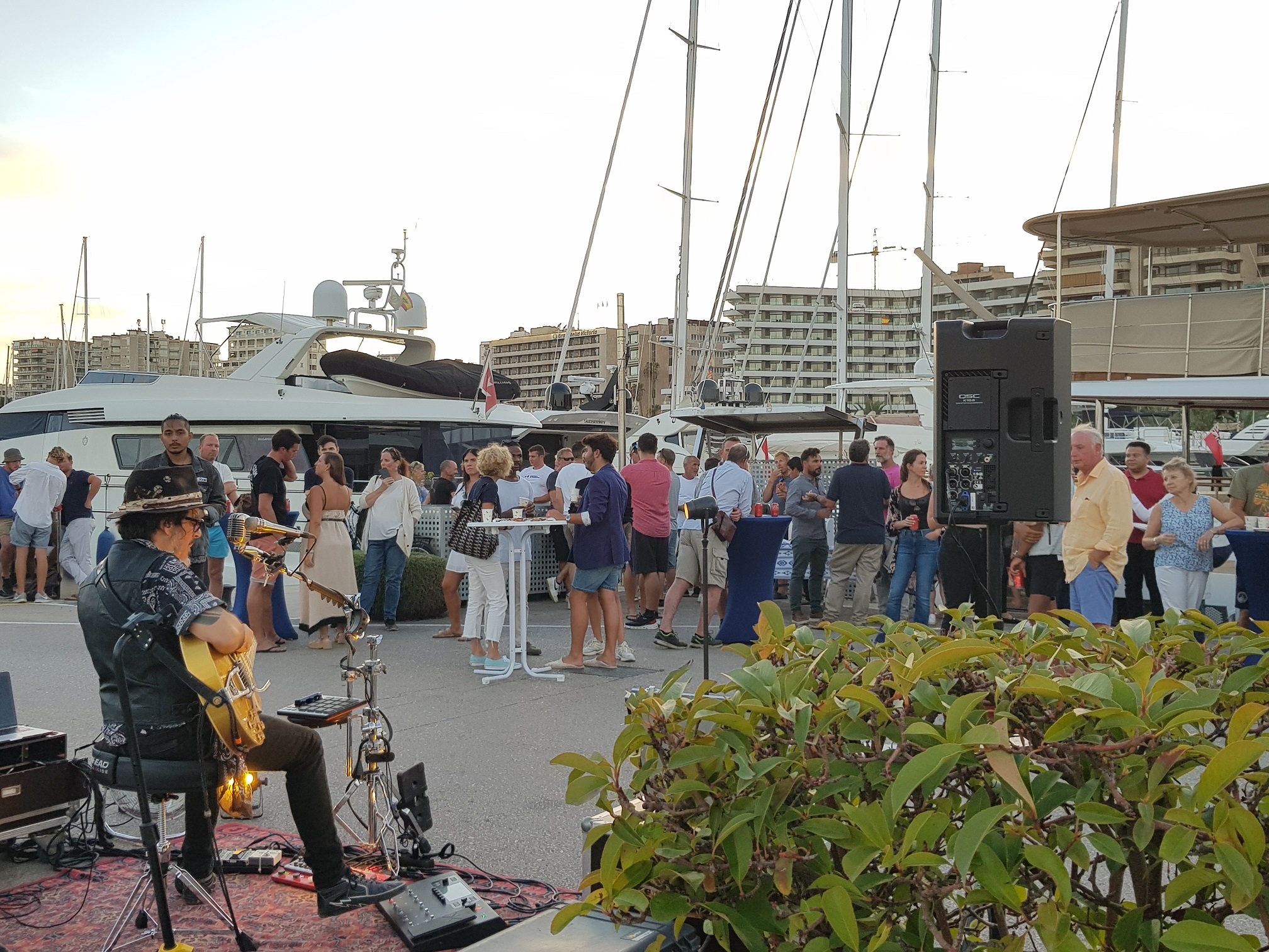Marina Port de Mallorca y Marina Palma Cuarentena celebran junto a clientes y amigos el fin de esta fantástica temporada